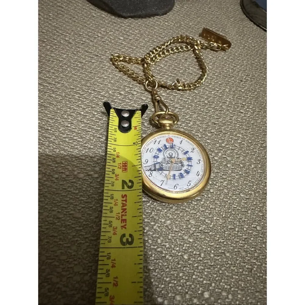 Vintage Lionel Trains Collectors Pocket Watch Gift Tin 1998 Needs Battery Motion